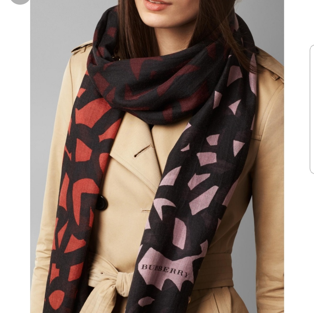 Burberry Maroon & Black Graphic Leaf Print Cashmer